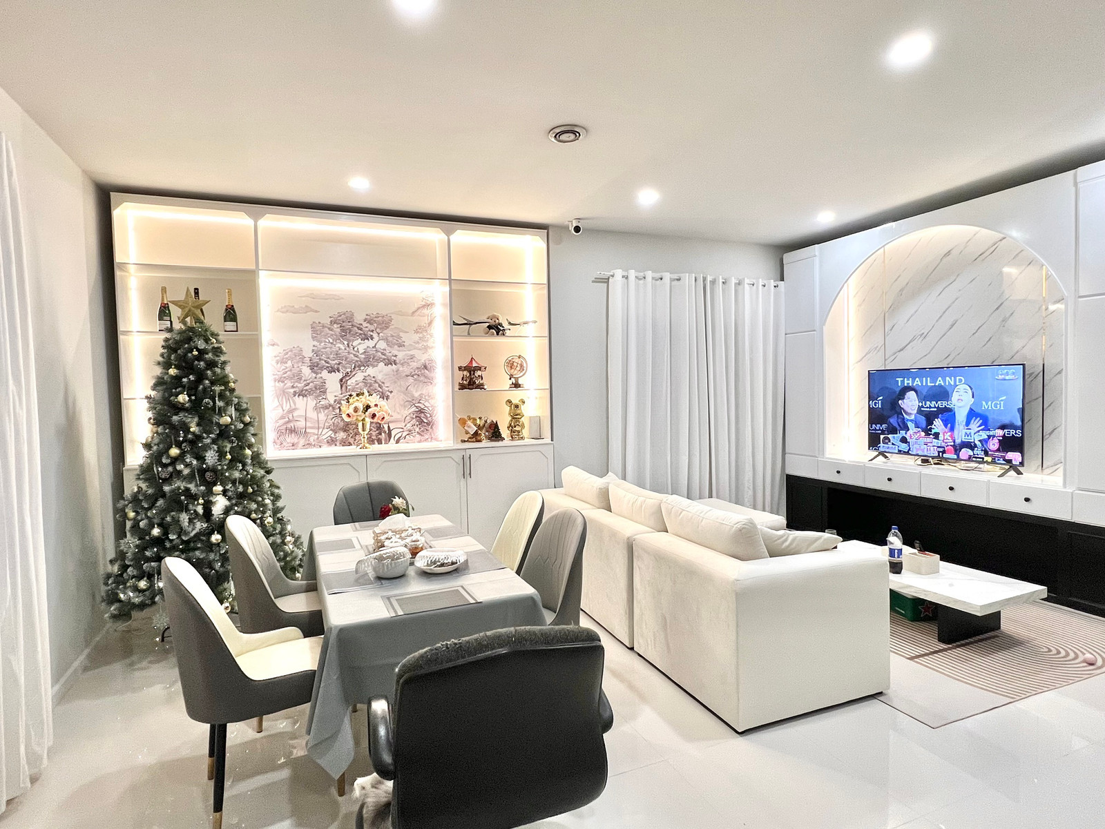 2-story twin house for sale, Grand Britannia Bangna-Suvarnabhumi, 4 bedrooms, good location, near Suvarnabhumi Airport. – รูปที่ 2
