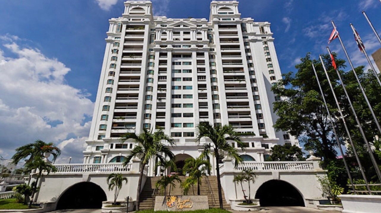 Condo for sale, The Royal Castle, Phatthanakan 30, Suan Luang, Bangkok.