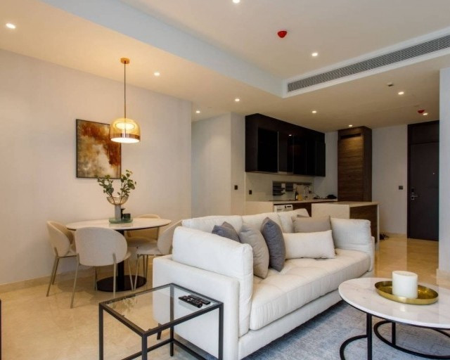 LTH16100 - Luxury Condo for Rent Langsuan | Muniq Langsuan | 78.2 sq.m. | 2 Beds 2 Baths | Near BTS Phloen Chit | 100K | คอนโดหรูให้เช่า หลังสวน