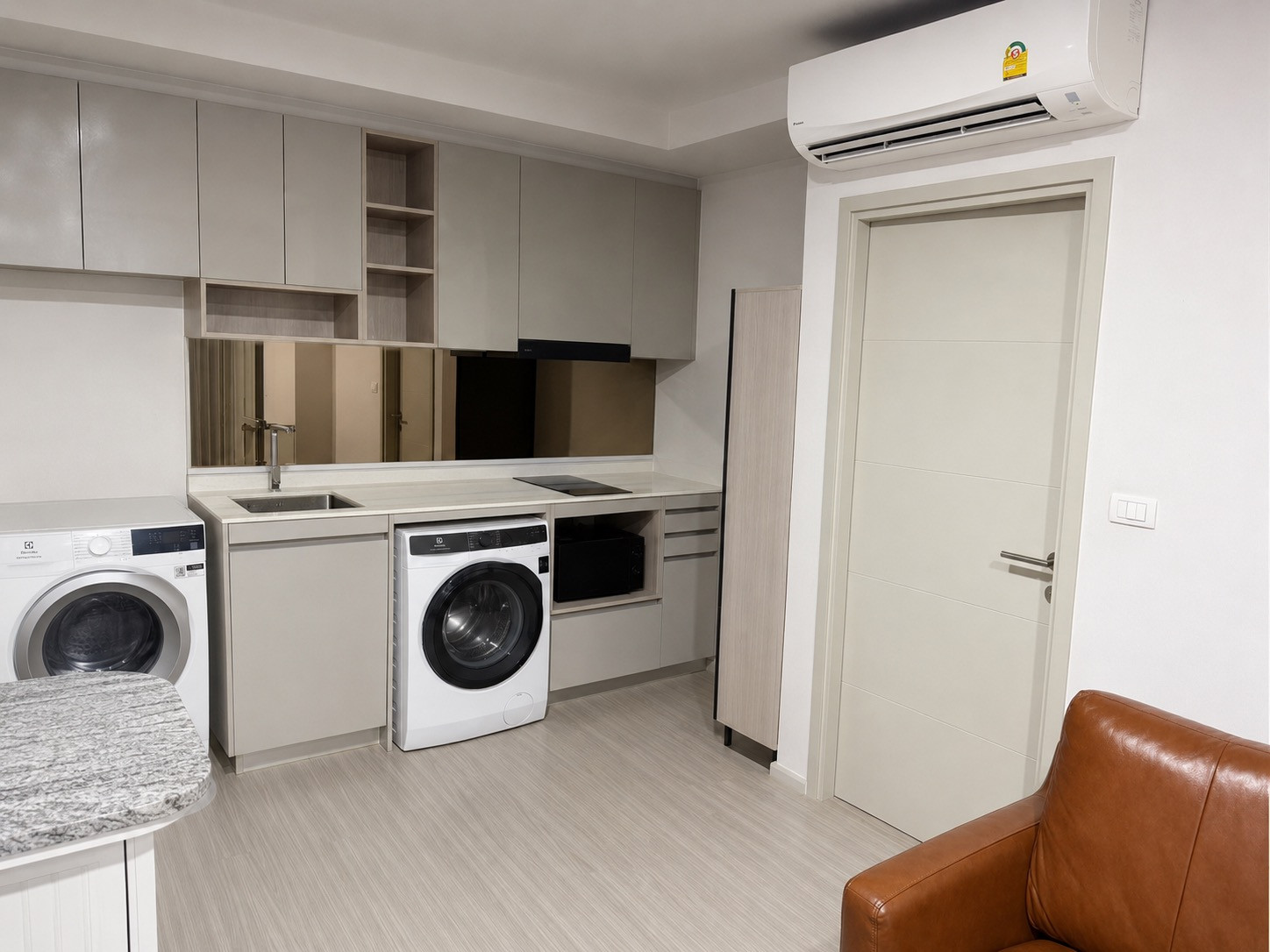 ขายให้เช่า Quintara Sukhumvit 42 ด่วน 1 ห้องนอน 40.2 ตรม. BTS เอกมัย โทร 0845546165 ขายให้เช่า Quintara Sukhumvit 42 ด่วน 1 ห้องนอน 40.2 ตรม. BTS เอกมัย โทร 0845546165