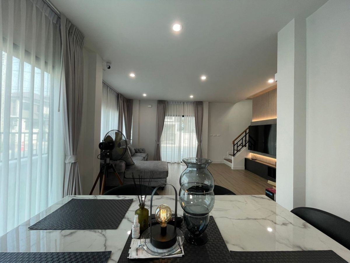 2-story corner house for sale, Baan Fah Greenery Project, Thiwa Pinklao - Sai 5 | House only 3 years old | Ready to move in – รูปที่ 3