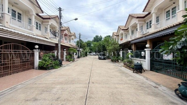 Townhouse Dream Place Suan Phak 32 – รูปที่ 2