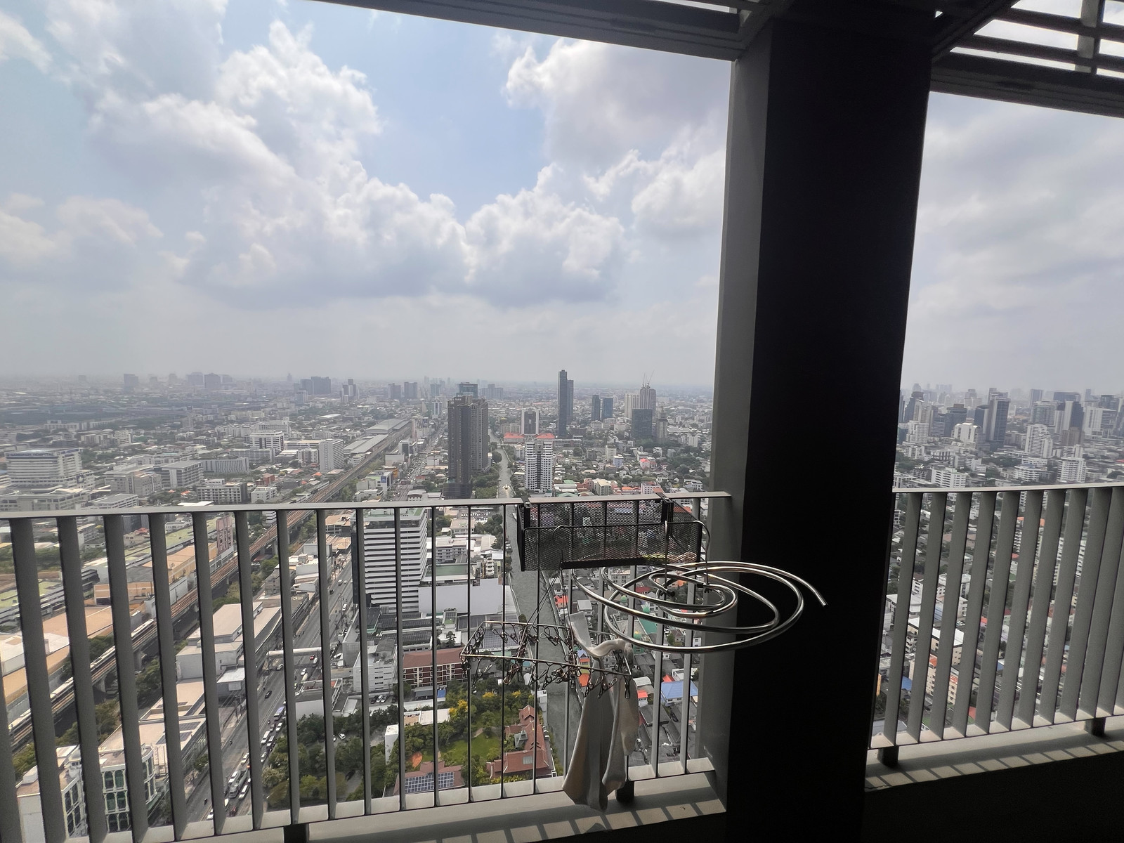 🔥𝗦𝗛𝗢𝗖𝗞 𝗣𝗥𝗜𝗖𝗘 🔥 RARE unit / Cloud ทองหล่อ-เพชรบุรี / 3 Bed 3 Bath / ชั้นสูง – รูปที่ 4