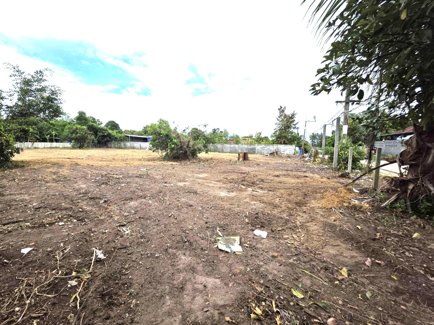 Build Your Dream Home Here! Prime Land in Rayong — Fully Filled and Ready to Build! Land for Sale: 202 sq.wah (808 sq.m.) Na Ta Khwan Subdistrict, Mueang Rayong District, Rayong Province – รูปที่ 4