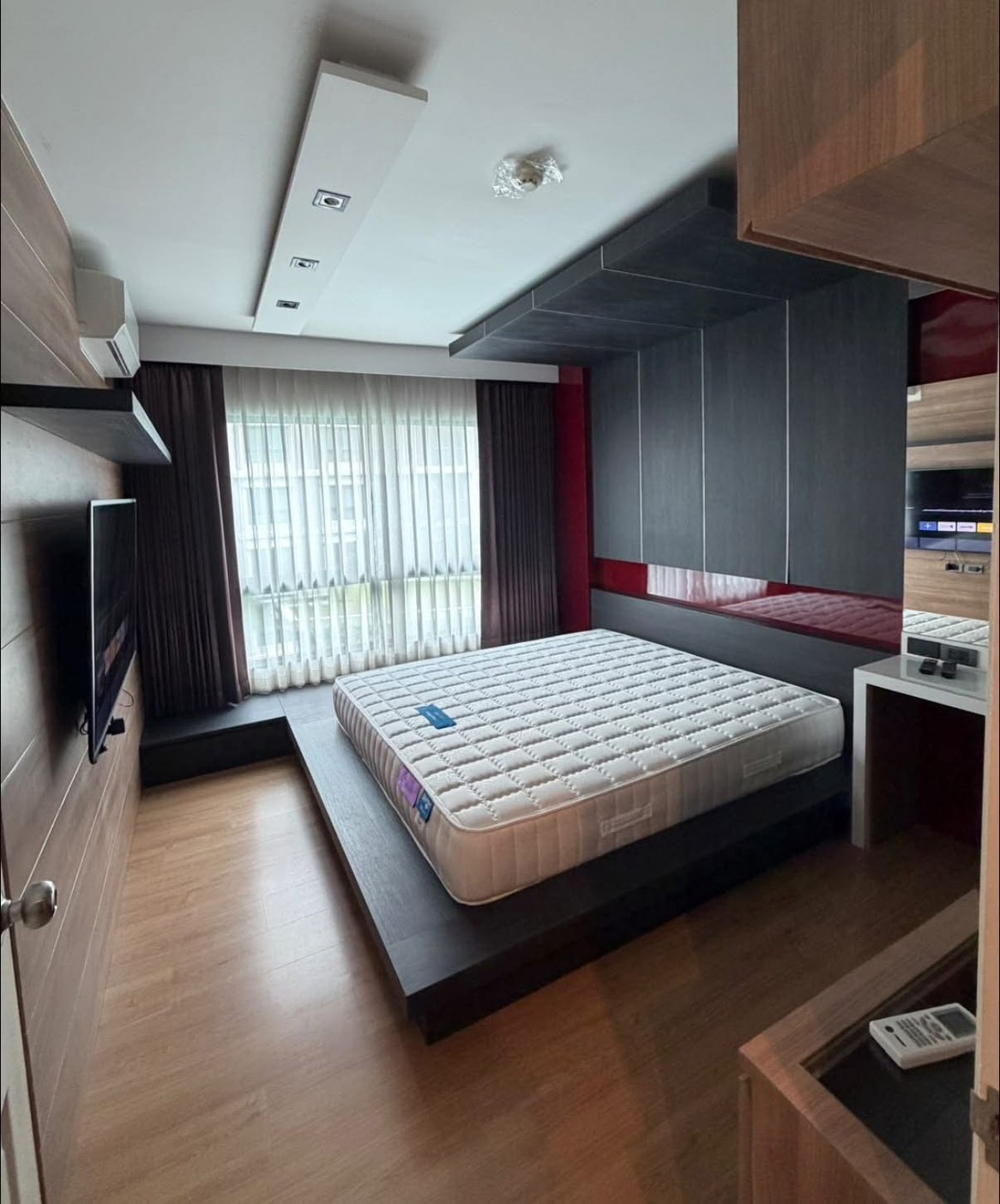 ⚜️Supalai City Resort Ratchayothin - Phaholyothin 32 🆔 𝐈𝐃 𝐋𝐢𝐧𝐞: @ gloorious1 or https://lin.ee/897DR 𝐂𝐚𝐥𝐥 : 𝟎𝟗𝟗 𝟒𝟗𝟖 𝟐𝟒𝟔𝟏