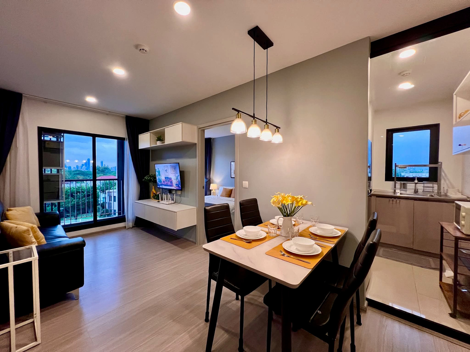 For rent: Aspire Sukhumvit–Onnut, Soi On Nut 21, corner room, 2 bedrooms, open view, not blocking the view. For rent: Aspire Sukhumvit–Onnut, Soi On Nut 21, corner room, 2 bedrooms, open view, not blocking the view.
