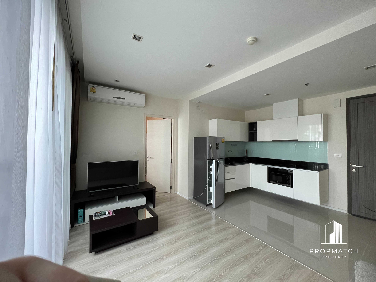 ✨Flash Deal ✨Quinn Ratchada 17 (1Bed 1Bath 46SQM.) ready to move in! Only 20,000 baht per month Tel.0981315848 @propmatch
