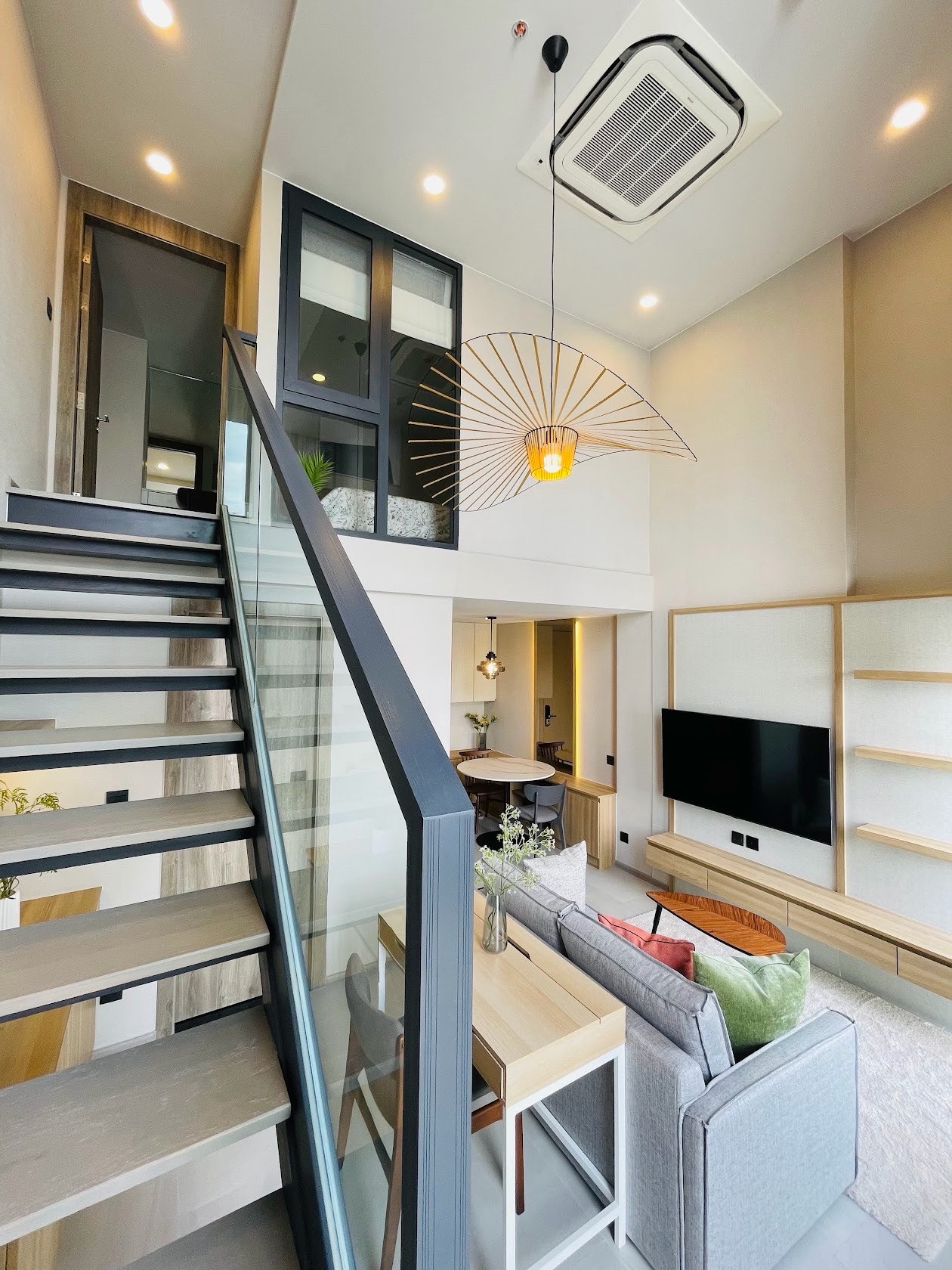 ✅Available and ready to move in✅Cooper Siam 🛏 Duplex, 7th floor, size 41 square meters 💰Price 33,000฿/month ✏️1 year contract, 1 month in advance, 2 month damage insurance Line: kornkamolnwz ✅Available and ready to move in✅Cooper Siam 🛏 Duplex, 7th floor, size 41 square meters 💰Price 33,000฿/month ✏️1 year contract, 1 month in advance, 2 month damage insurance Line: kornkamolnwz