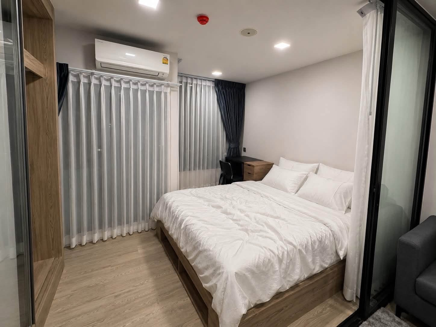 Next to Bangkok University! Pool view room | Kave Town Colony, ready to move in Next to Bangkok University! Pool view room | Kave Town Colony, ready to move in