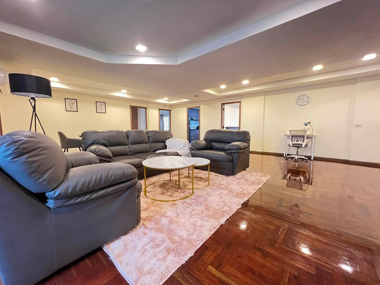 DH Grand Tower Sukhumvit 39 for rent 260 sqm 3beds 4baths 70,000 per month  – รูปที่ 2