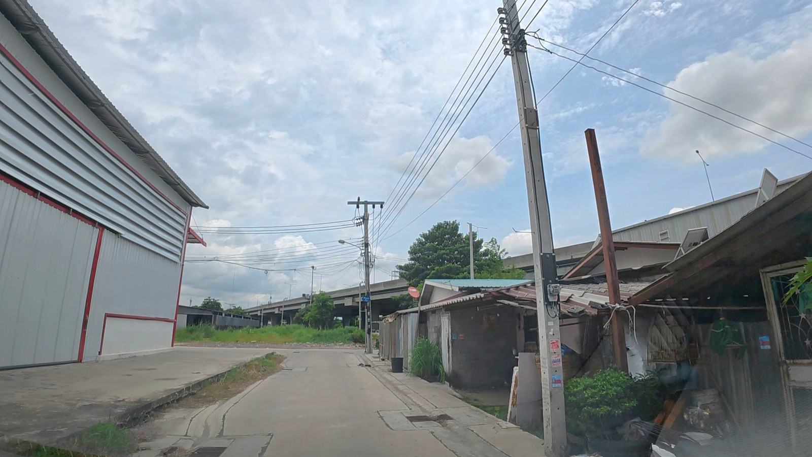 🔥 Land for sale 208 sq m., only 2.5 million baht! 📍 Sukhapiban 5 Soi 35/1, Bang Khen-Saimai Zone – รูปที่ 4