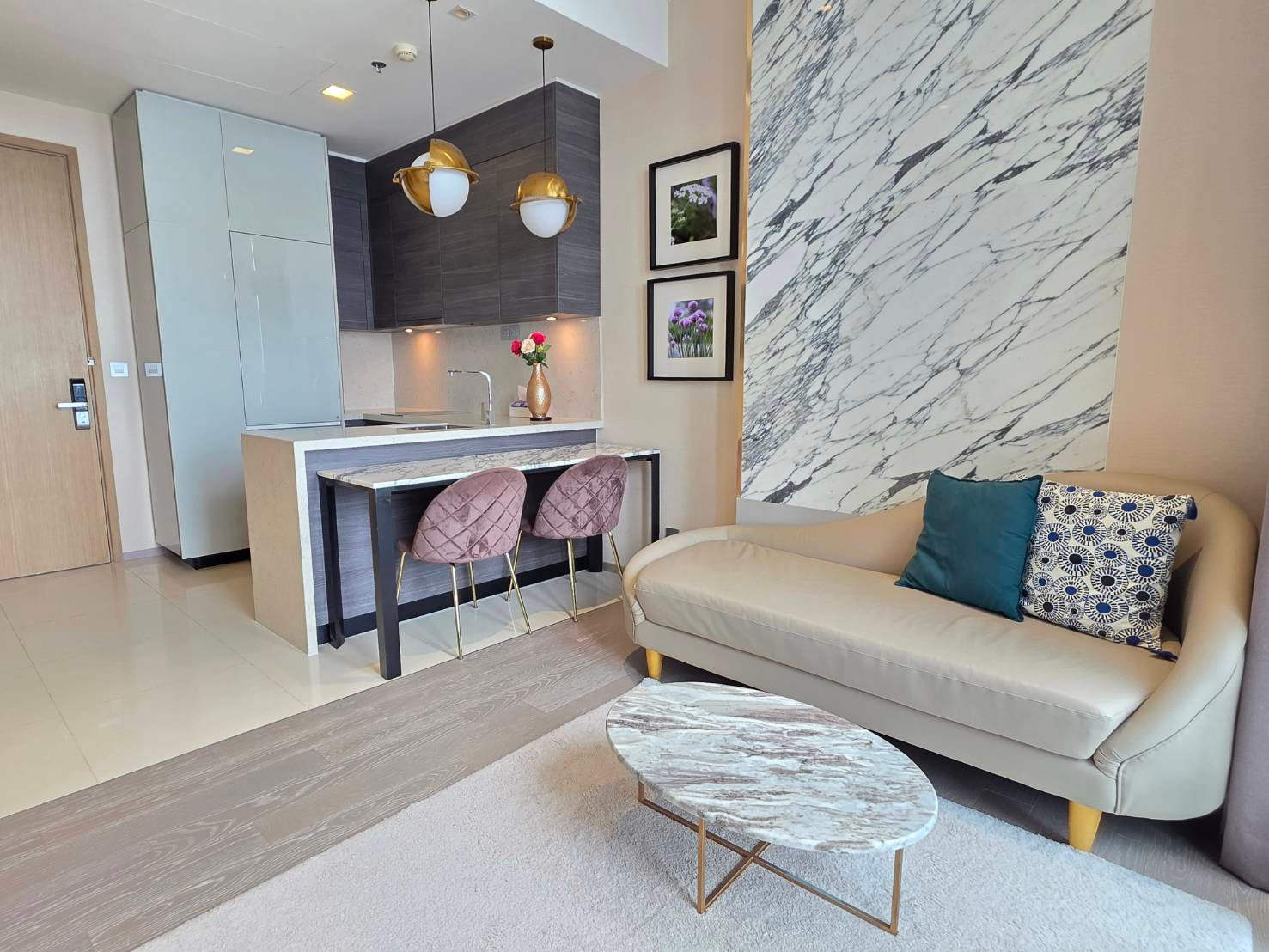 For sale/rent The ESSE Asoke, beautiful room, Wattana School view.