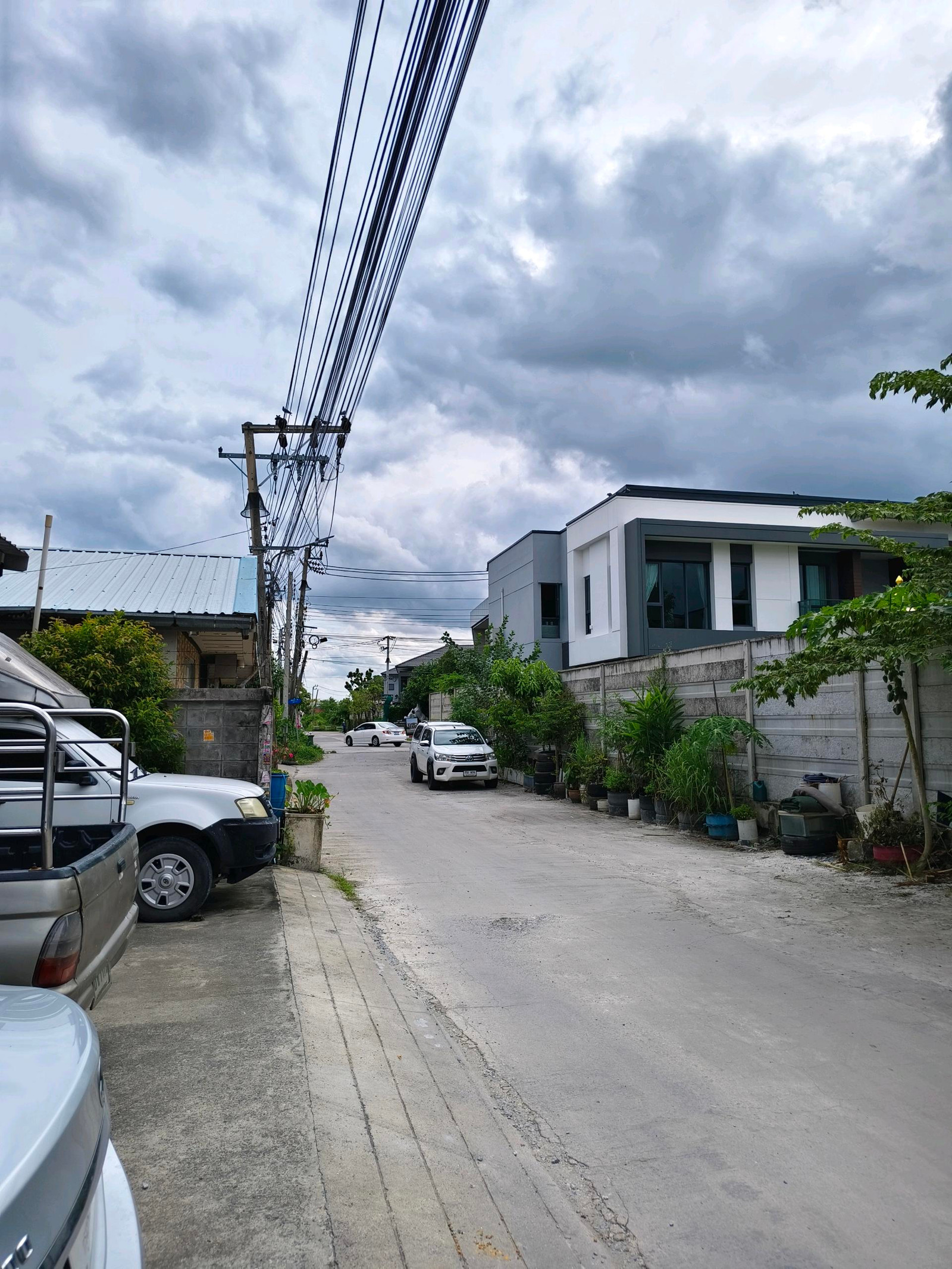 🔥 50,000 baht! Get a warehouse + office of 1,200 sq m. in On Nut 📍 On Nut 70, Intersection 7-1, Prawet District 🏭 Area approximately 1,200 sq m. 💰 Rent only 50,000 baht/month – รูปที่ 2