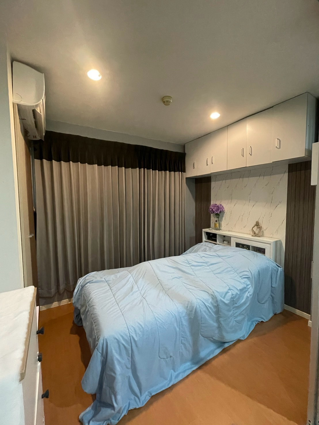 🏠 ขายด่วน! ลุมพินีนิด้าเสรีไทย เฟส 1 🏠 ห้องสตูดิโอ 23 ตร.ม. ตึก A1 ชั้น 2 ติดลิฟต์ พร้อมเตียง แอร์ ตู้เสื้อผ้า ✨ ราคาเดียว 1.1 ล้านบาท 💰 – รูปที่ 3