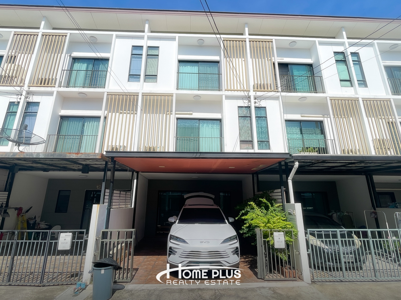 🏡 ขายทาวน์โฮม 3 ชั้น Patio Srinakarin–Rama 9 🏡 ขายทาวน์โฮม 3 ชั้น Patio Srinakarin–Rama 9