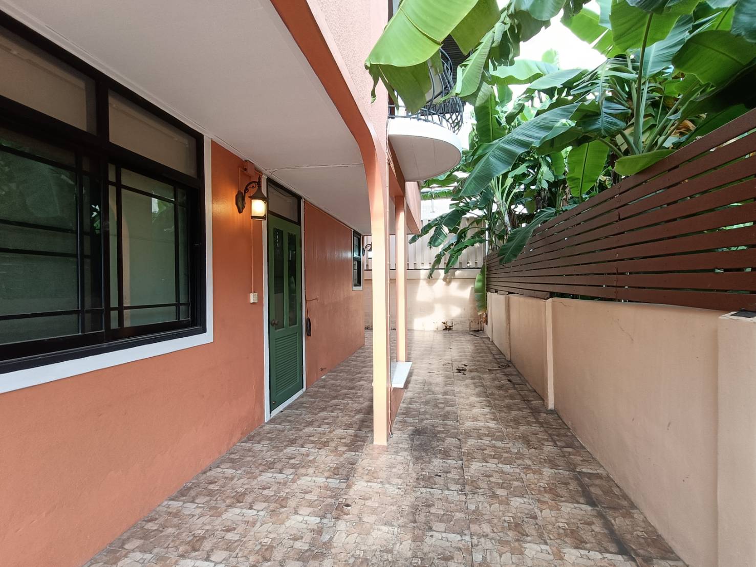 For Rent: House area Phetchaburi 3 Bed 200 sqm 30,000 THB/month