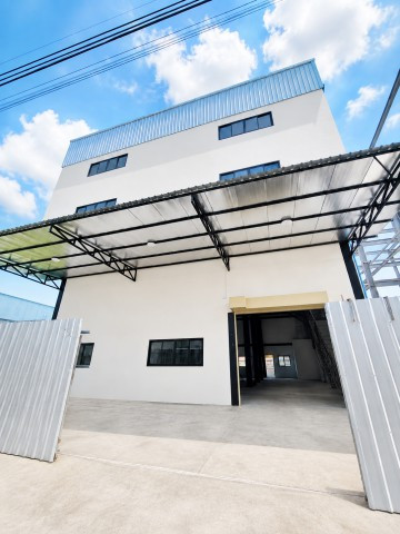 กิ่งแก้ว31-41 ใกล้สนามบินสุวรรณภูมิ ลิฟต์ขนส่ง 2ตัน วัดกิ่งแก้ว ให้เช่าโรงงาน 770 ตร.ม. 84,999 บาทต่อเดือน 2 งาน 15 ตร.ว. Premium 3 ชั้น – รูปที่ 2