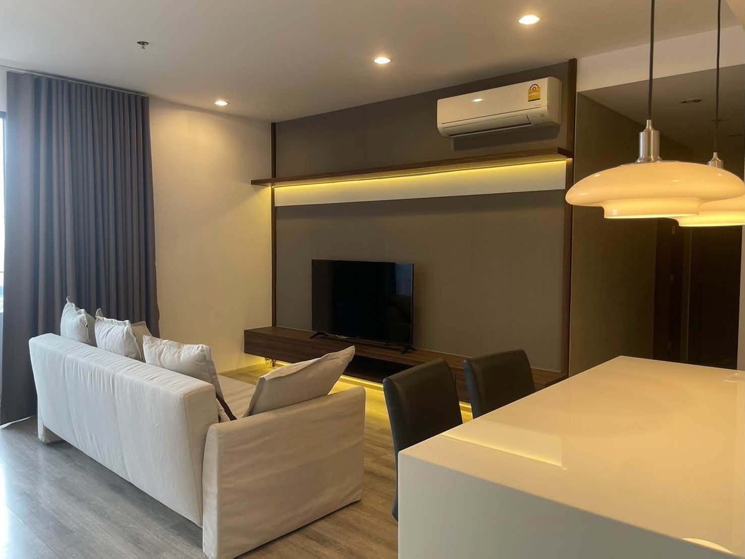 Ideo Mobi Sukhumvit 66 for rent 85 sqm 2 beds 2 bath 62,000 per month Ideo Mobi Sukhumvit 66 for rent 85 sqm 2 beds 2 bath 62,000 per month