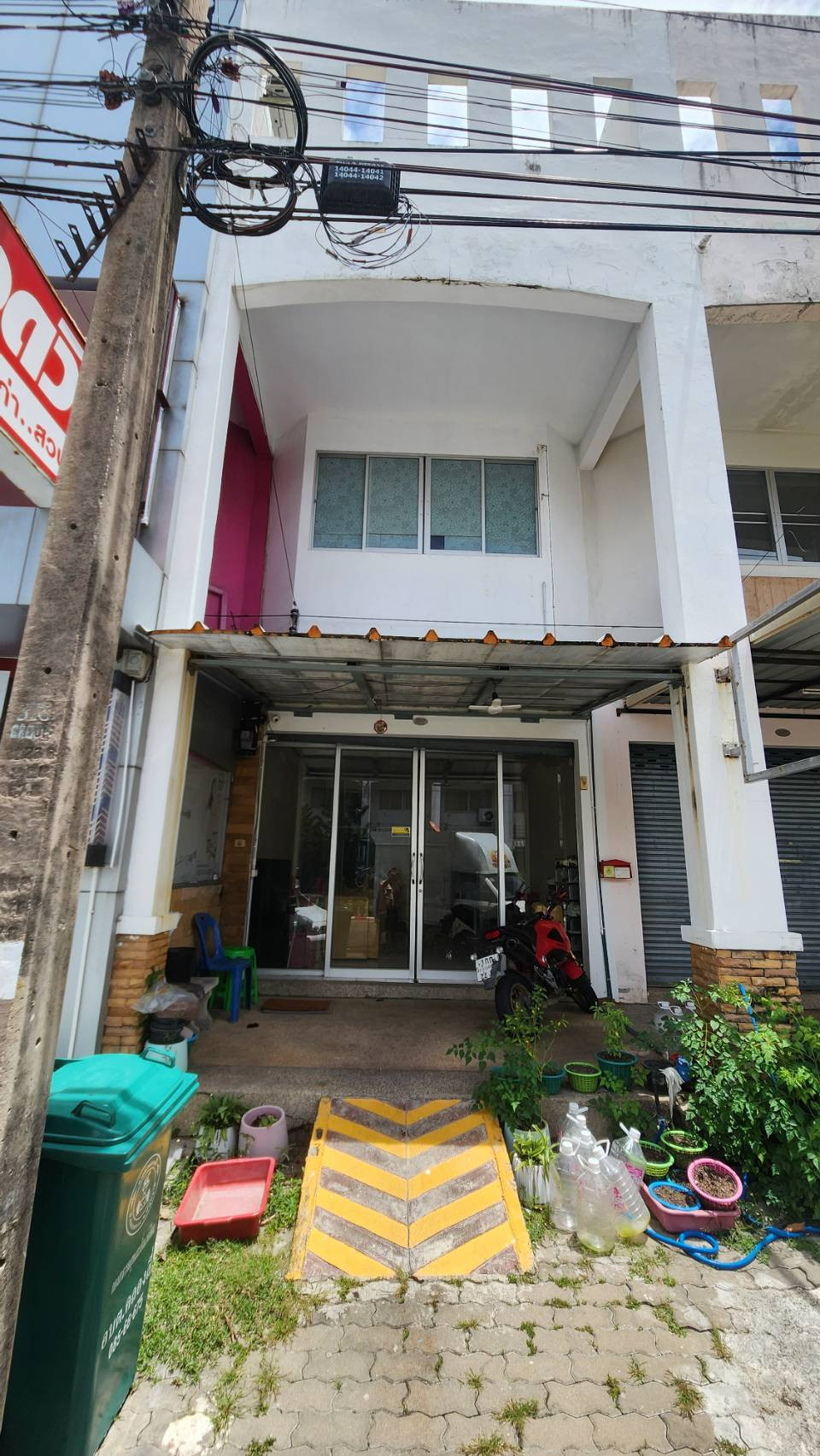 98477 - 3-story commercial building for sale, Supalai Buri, good location near Nonthaburi Rose Garden.