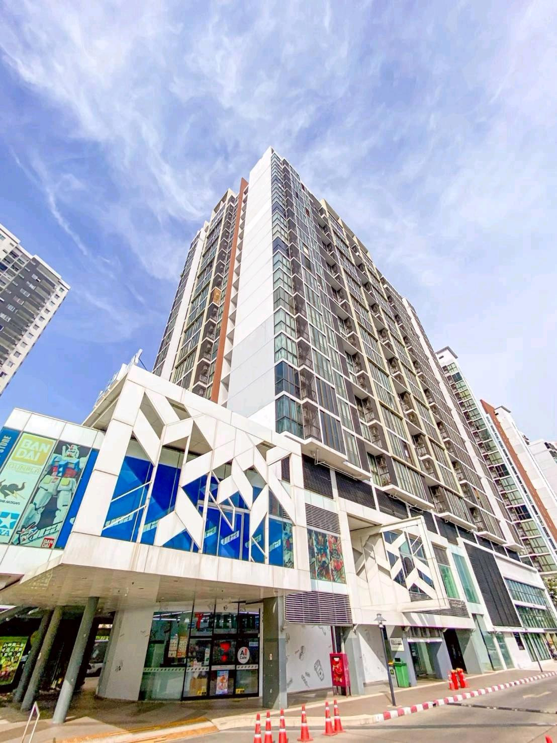 For Sale: Ideo Mix Sukhumvit 103 | Corner Unit Next to BTS Udom Suk For Sale: Ideo Mix Sukhumvit 103 | Corner Unit Next to BTS Udom Suk