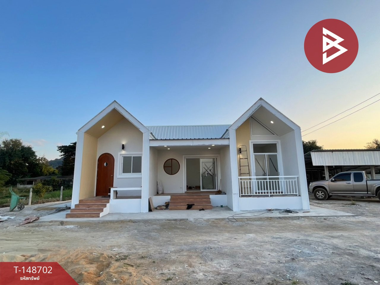 Single house with land for sale, area 9 rai 3 ngan 62.3 sq m, Thoeng, Chiang Rai. Single house with land for sale, area 9 rai 3 ngan 62.3 sq m, Thoeng, Chiang Rai.