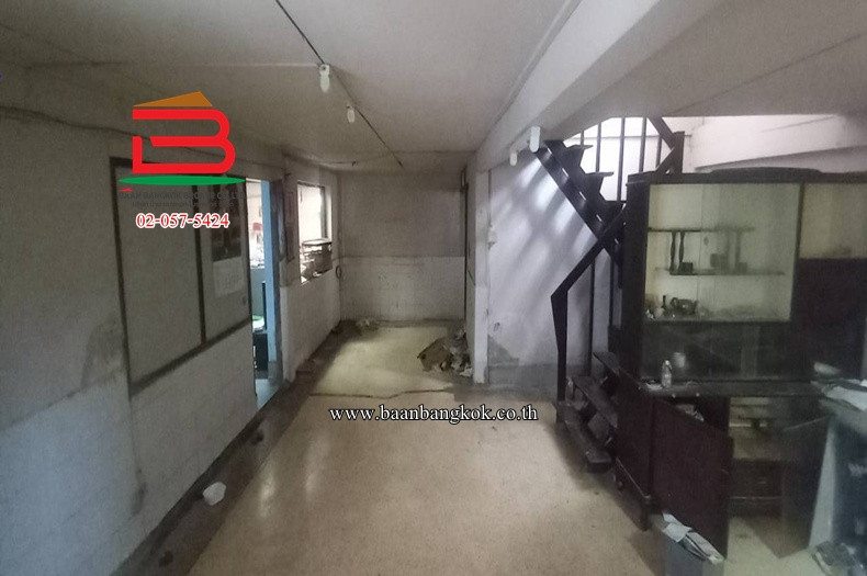 ที่ดินพร้อมสิ่งปลูกสร้าง ซอยลาดพร้าว 80 แยก 21 เนื้อที่ 233 ตรว.(ใกล้อิมพีเรียลเวิลด์ลาดพร้าว) แขวงวังทองหลาง เขตบางกะปิ – รูปที่ 4