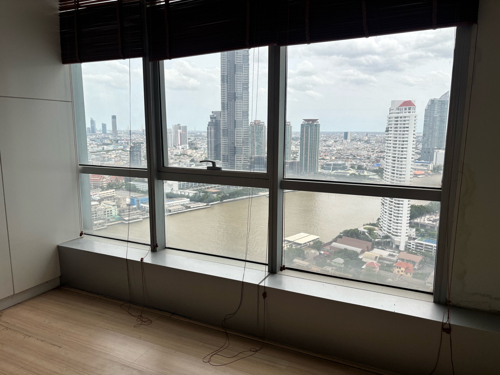 🔥 6.39 ล้าน ได้ห้องใหญ่ 75 ตรม. วิวเจ้าพระยา ชั้น 31 ใกล้ ICONSIAM 🔥 6.39 ล้าน ได้ห้องใหญ่ 75 ตรม. วิวเจ้าพระยา ชั้น 31 ใกล้ ICONSIAM