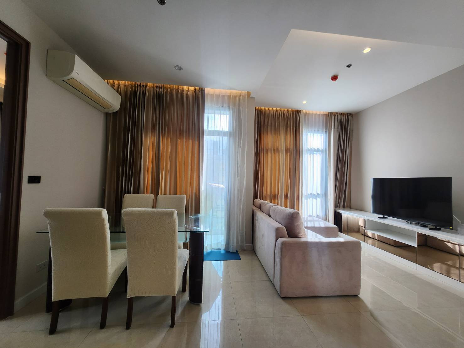 ว่างพร้อมให้เช่า 2ห้องนอน 2ห้องน้ำ Mayfairplace sukhumvit 50 ว่างพร้อมให้เช่า 2ห้องนอน 2ห้องน้ำ Mayfairplace sukhumvit 50