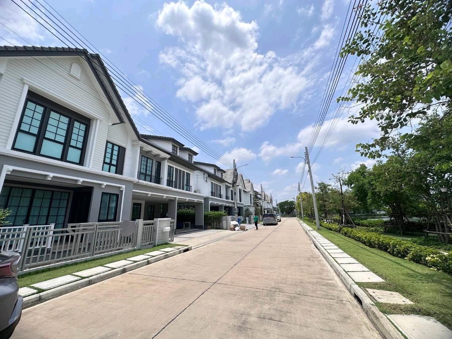 ขายบ้าน บุราสิริ ปัญญาอินทรา บ้านใหญ่ 107 ตรว ใกล้สวน ใกล้สโมสร น่าอยู่ ราคาดีมาก – รูปที่ 2