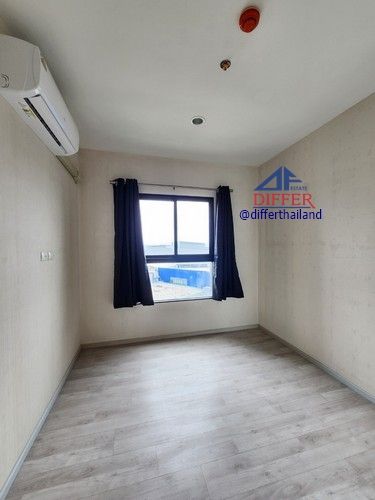 Dfa0454 For Rent Plum Condo Central Station Phase 1, next to Central Westgate and the MRT Purple Line. Want the feeling of shopping at a mall like you're walking around your backyard? This is it! Unfurnished unit. LINE: @differthailand