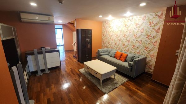 ✨ For Sale : Supalai Place Sukhumvit 39  Condo ✨ 💰 Only 13,000,000 THB