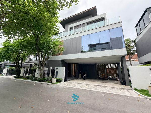 (Cheapest) 3-story house Fully furnished with pool, the gentry Ekkamai-Lat Phrao, near Ekkamai 10 minutes, Regent International School, Thonglor town in town