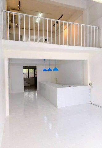 Nawamin KhlongChan 3.75-story shophouse MRT Ladprao101 1.68km. for rent with mezzanine and rooftop 3