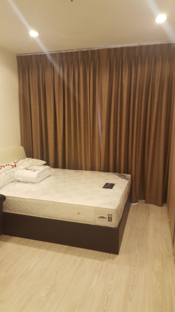 P-143742 Condo For Rent! Ideo Mobi Sukhumvit Eastgate near BTS Bang Na | Studio 21 sq.m. 10th Floor Line@easythaihome 085-592-2897 