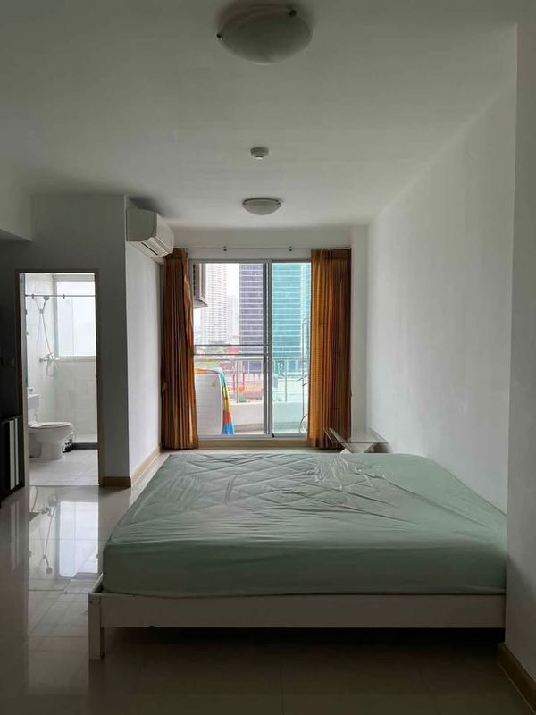 (รหัส SM2159) ขายคอนโด โครงการ Supalai River Place : ศุภาลัย ริเวอร์เพลส เจริญนคร