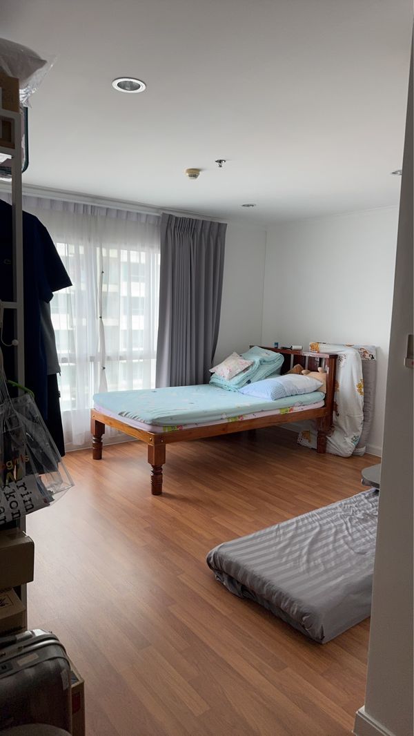 ✨ Big room, 3 bedrooms, high floor, beautiful view, riverside atmosphere 📍 Lumpini Park Riverside Rama 3