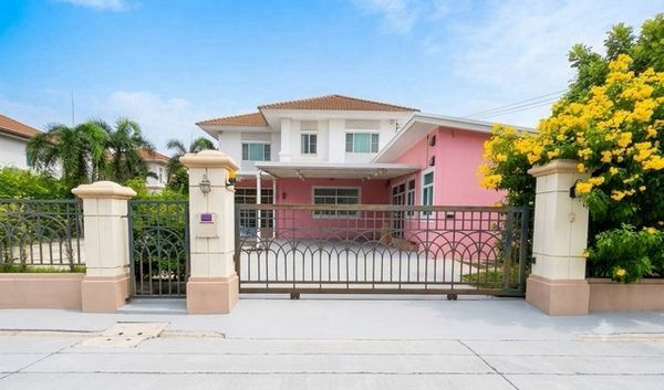 2-story house for sale, Passorn 7, Rattanathibet, area 154 square meters, 3 bedrooms, 3 bathrooms, near the expressway.