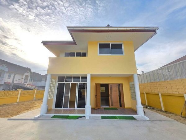 ขายบ้าน 2 ชั้น ร่มรื่นวิลล์ เนื้อที่ 120.9 ตร.วา 5 ห้องนอน ใกล้ Central WestVille
