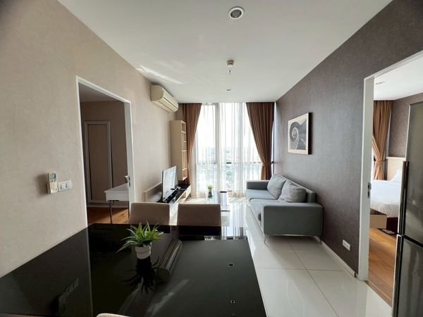 ✨ 2 bedrooms, high floor, interesting price, Ekamai location 📍 UP Ekamai
