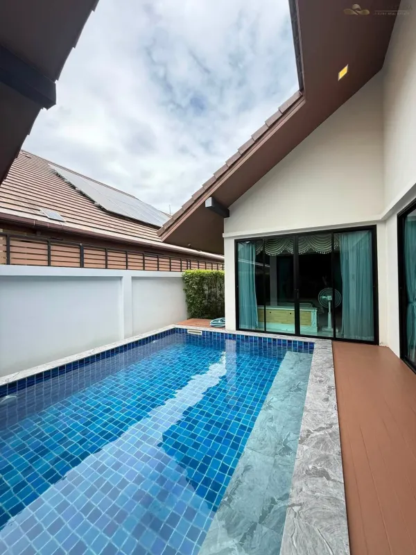 บ้านเดี่ยวพร้อมสระว่ายน้ำส่วนตัวให้เช่า – เดอะ เมเปิล วิลเลจ