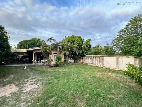 For Sale: Single House with Large 1-Rai Land Plot in Mapprachan-Pong Zone