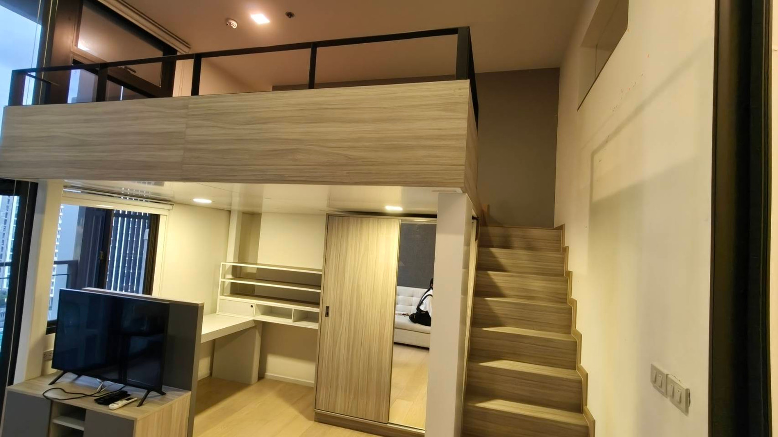 SVR-614 ให้เช่าคอนโดชีวาทัย เรสซิเดนซ์ อโศก ขนาด 35 ตรม. 1 ห้องนอน Duplex ชั้น 15 MRTพระราม 9  – รูปที่ 2