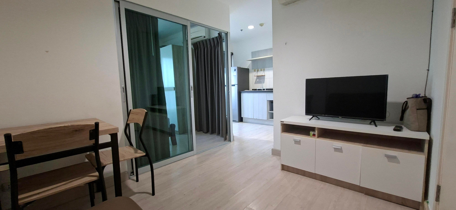 Aspire Condo งามวงศ์วาน ชั้น 14 วิวสวย โล่ง รับแดดเช้า พิเศษ ฟรี wifi Aspire Condo งามวงศ์วาน ชั้น 14 วิวสวย โล่ง รับแดดเช้า พิเศษ ฟรี wifi
