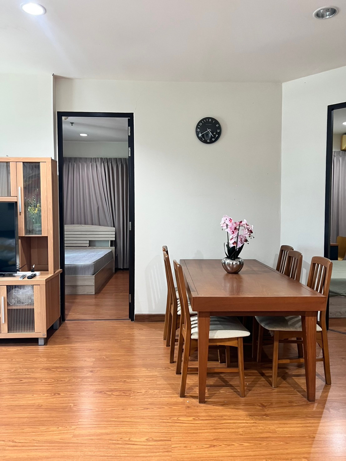 3 bedrooms for sale, in Bangkok real CBD, rare to find! near BTS Asoke and MRT Sukhumvit, near many big office buildings – รูปที่ 2