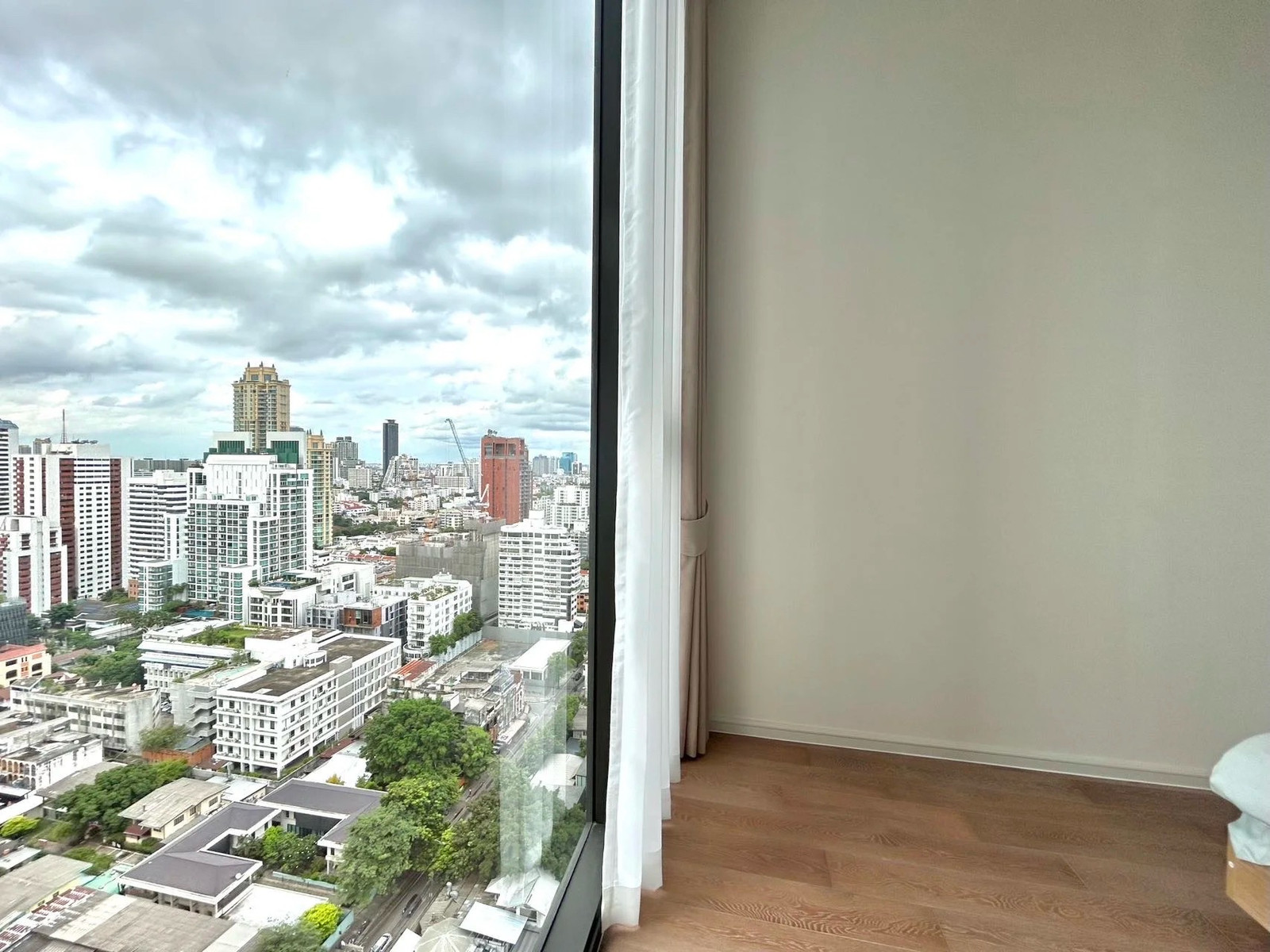 Muniq Sukhumvit 23 two bedroom for rent – รูปที่ 3
