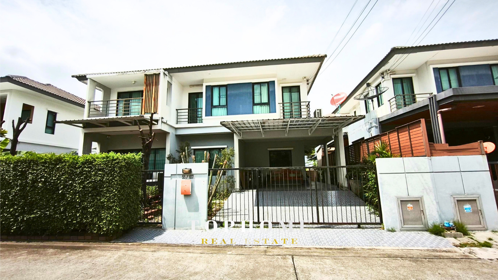 🏡🔥 Urgent sale, 2-story detached house, Pruksa Village 40 Delight On Nut-Motorway, fully furnished, ready to move in, close to the motorway, only 1.1 km.