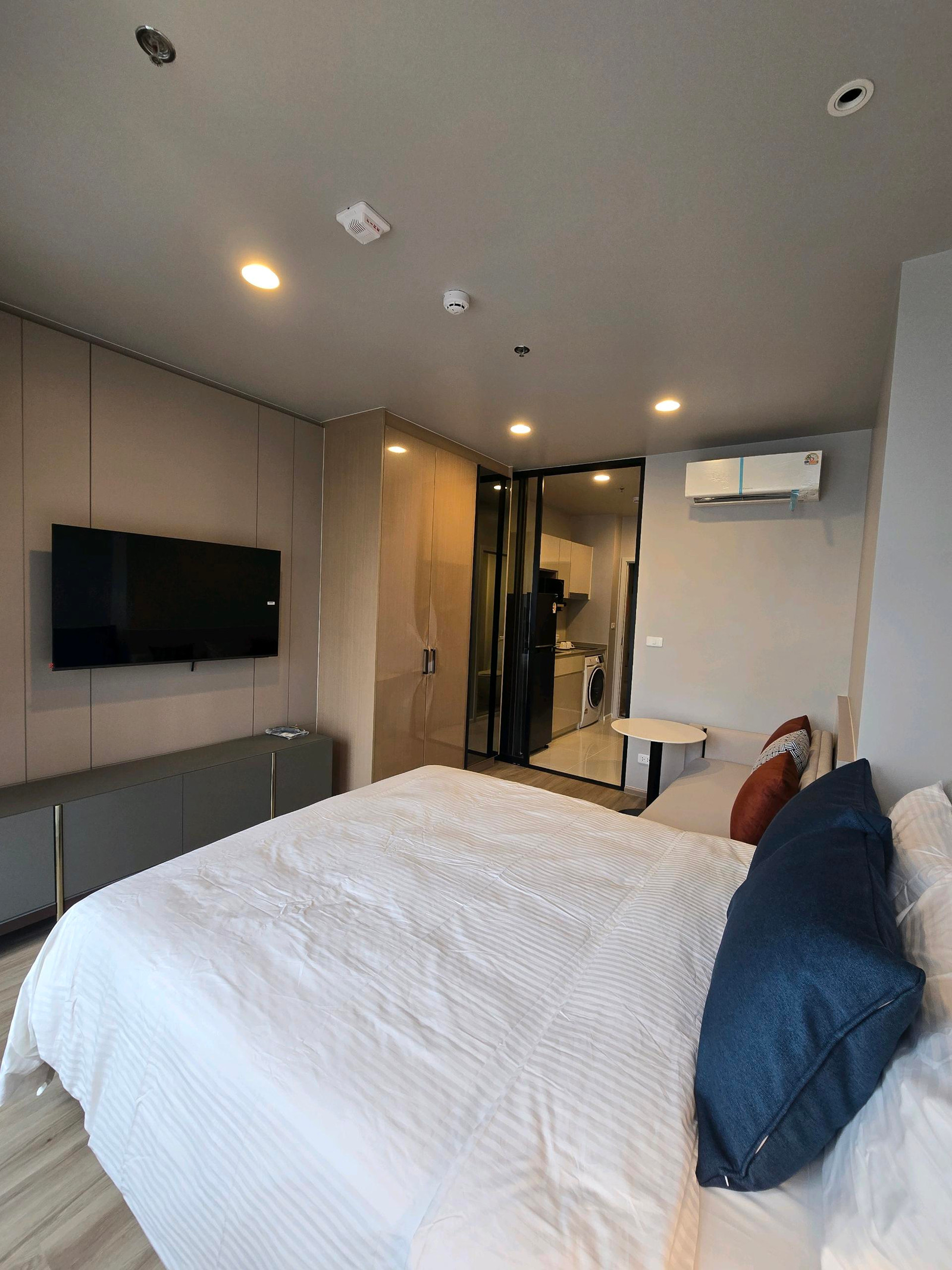 Culture Thonglor | Near BTS Thonglor, only 250 m. | Fully centralized area