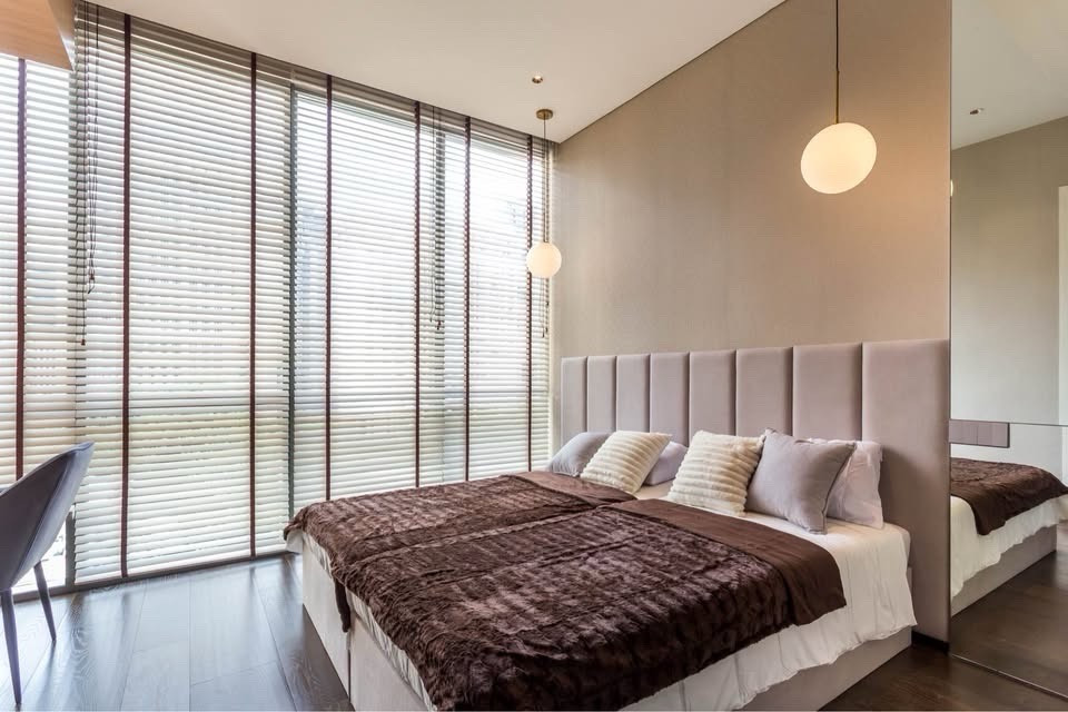 DOMUS 16 | SUKHUMVIT 16 | BTS ASOKE / MRT SUKHUMVIT 3 Bedrooms | 4 Bathrooms | 167 sq.m. | 155,000/mo. – รูปที่ 4