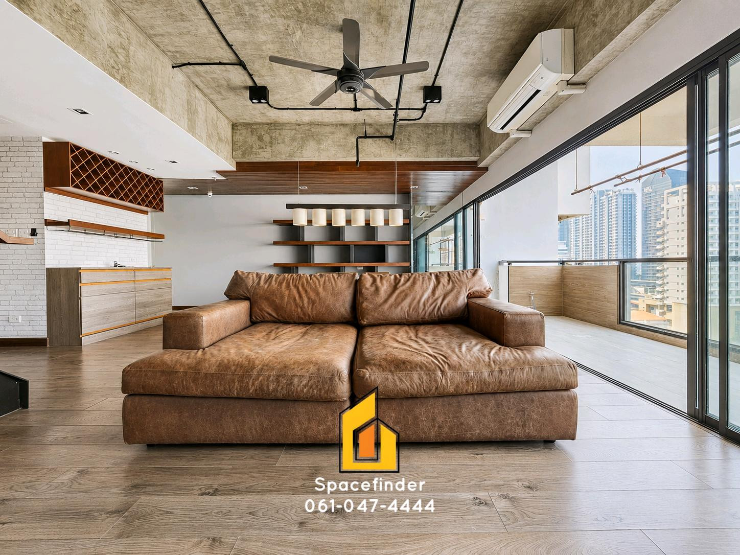 🏙️ Industrial Loft Duplex for Rent — Asoke 🏙️ Industrial Loft Duplex for Rent — Asoke