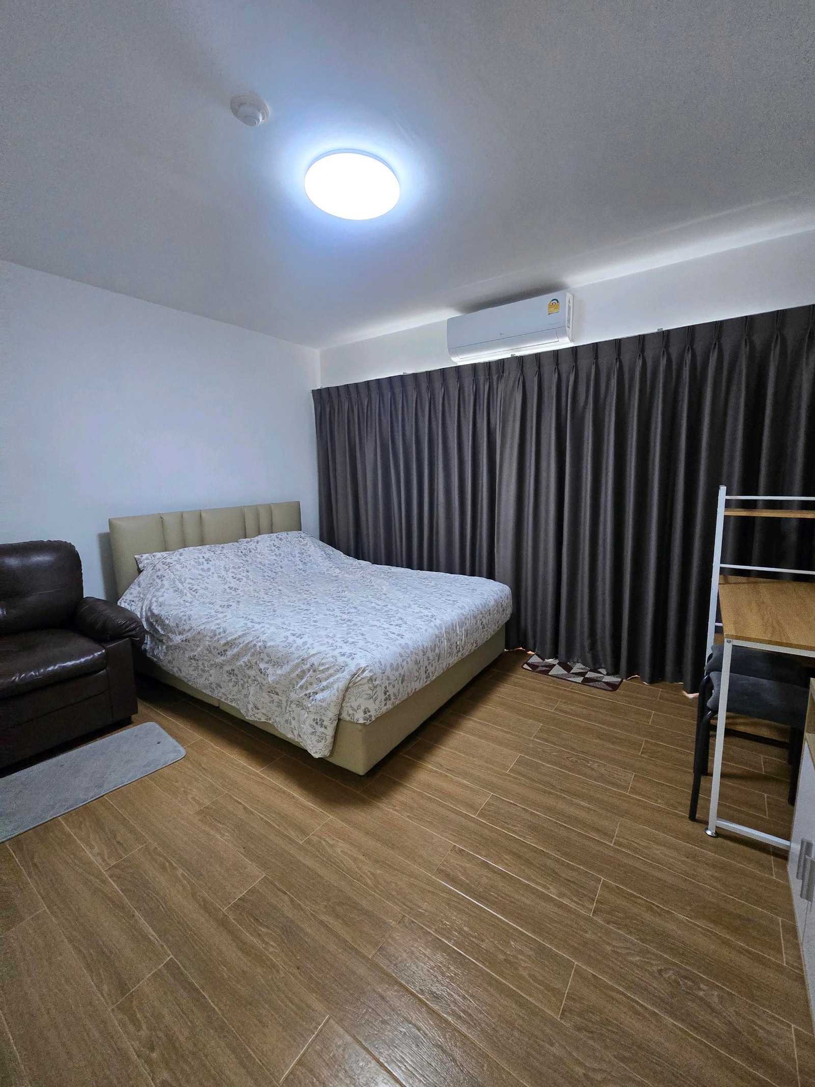 📣 Condo for rent Chateau In Town Ratchada 17 (Chateau In Town Ratchada 17) 🚄 Convenient transportation. 📣 Condo for rent Chateau In Town Ratchada 17 (Chateau In Town Ratchada 17) 🚄 Convenient transportation.